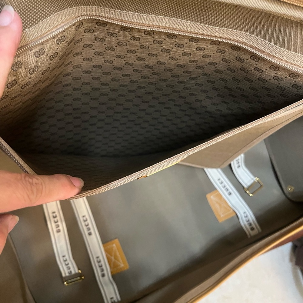 Gucci Monogram Travel Bag with Green and Red Straps - Picture 12 of 16